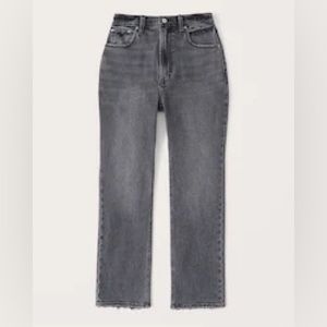 A&F Curve Love Ultra High Rise Ankle Straight Jeans